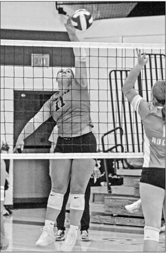 Rieck reaches 1,000 kills, digs as Colby wins two