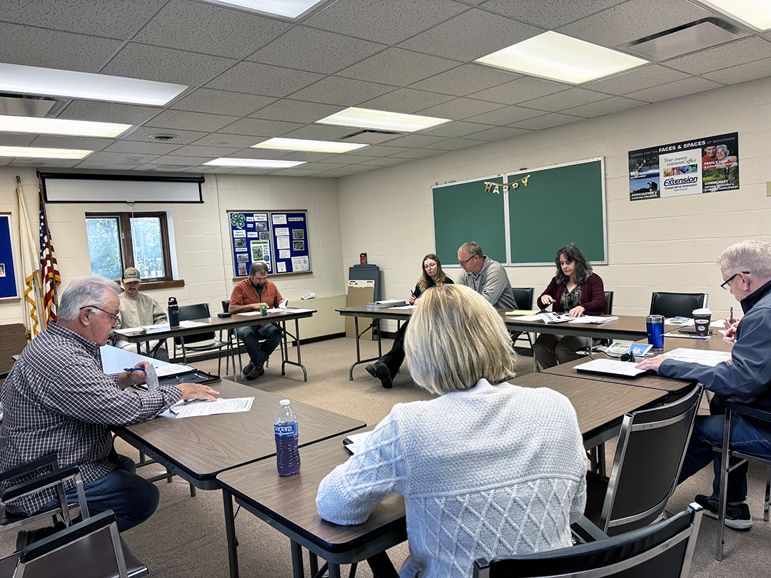 Conservation committee hears of damage claims, manure spill