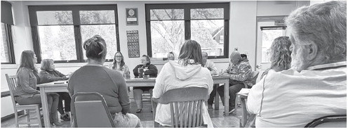 Gilman civic leaders begin planning for a Christmas festival