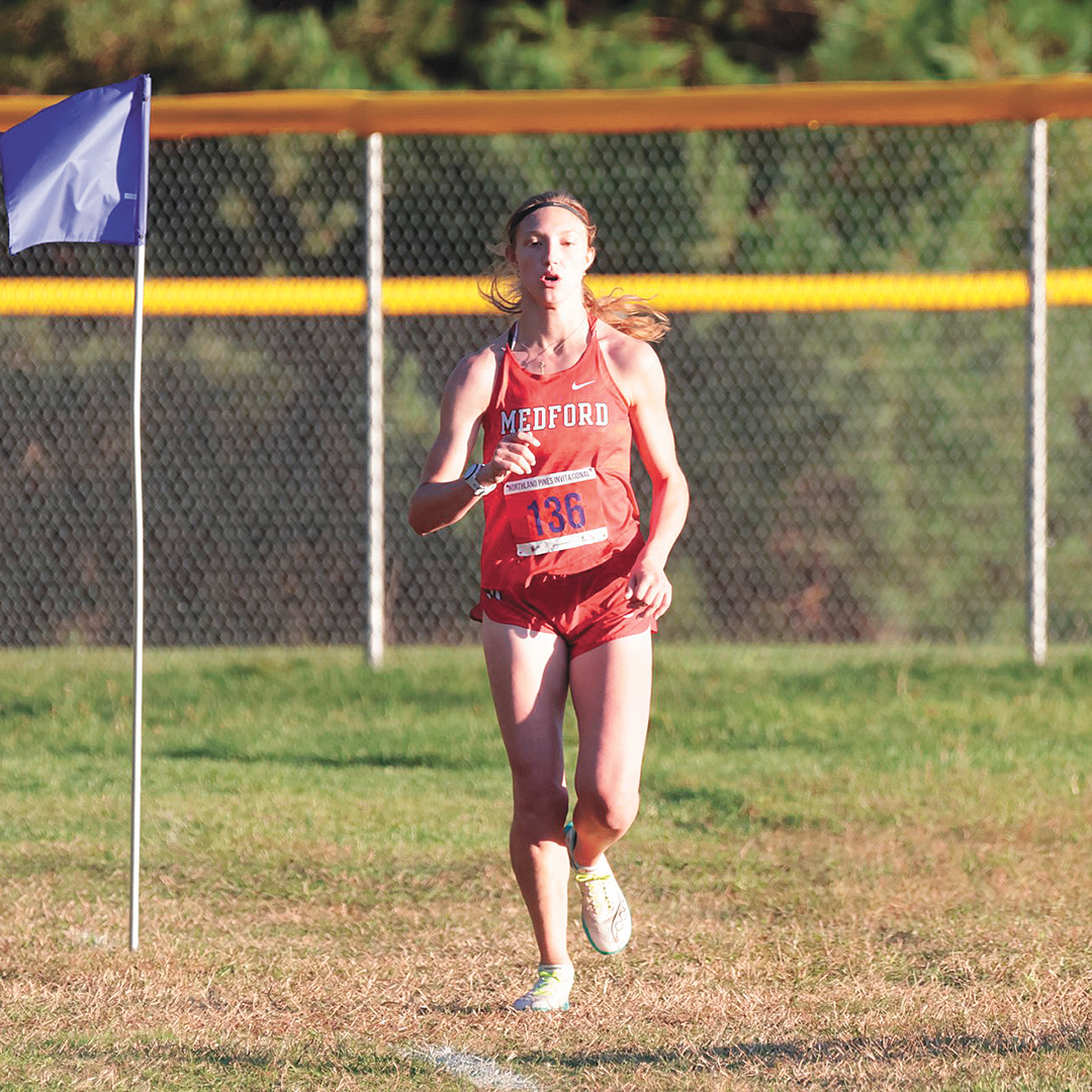 Raider girls, Kahn pick up two more wins; home invite goes well