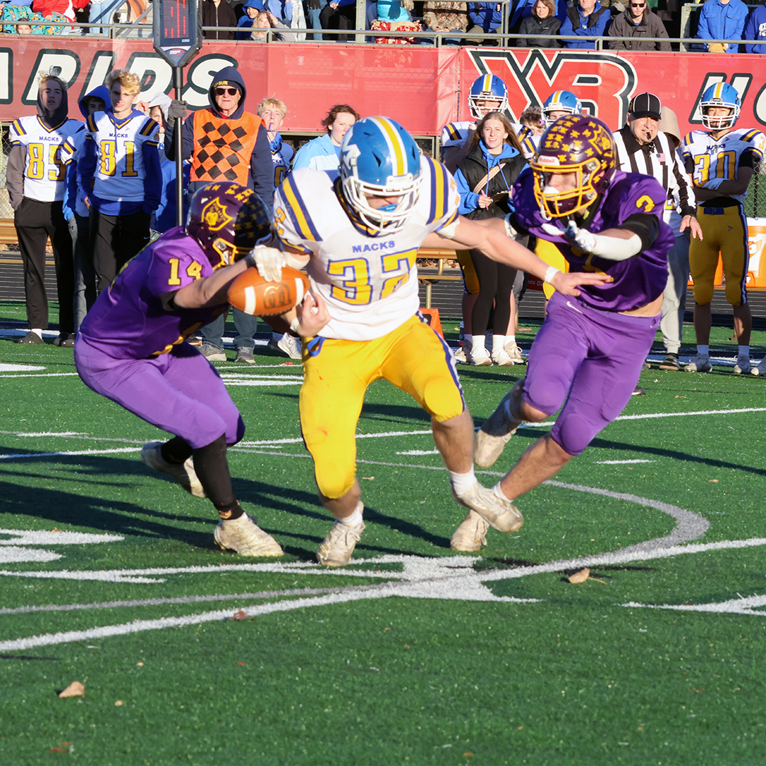 Pirates never find momentum, fall 22-0