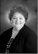 Prevail Bank honors Susa on her retirement