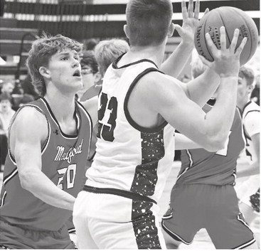 West downs Medford in OT; Raiders outsized by Mosinee