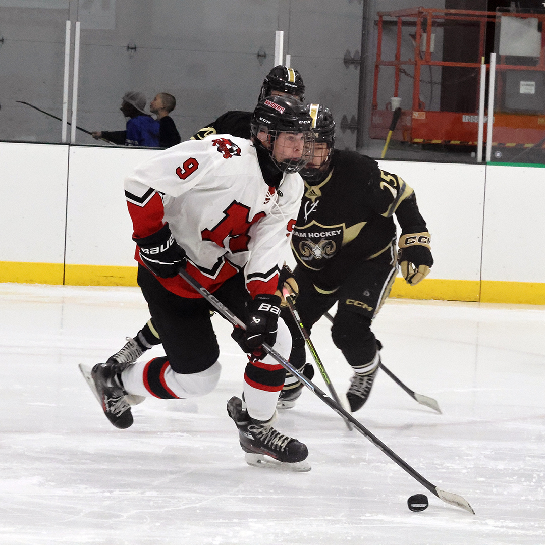 Comets get the breaks in GNC opener; Raiders get a 2-1 first win