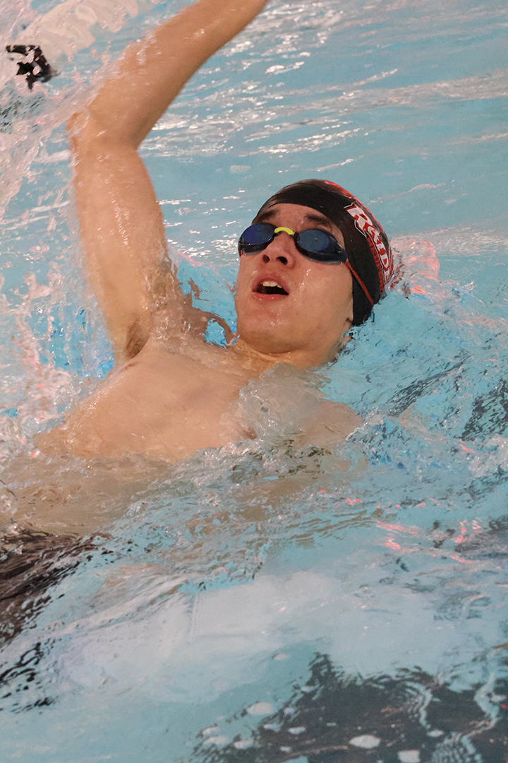 Rouiller, Mann earn higher places in boys swim double-dual