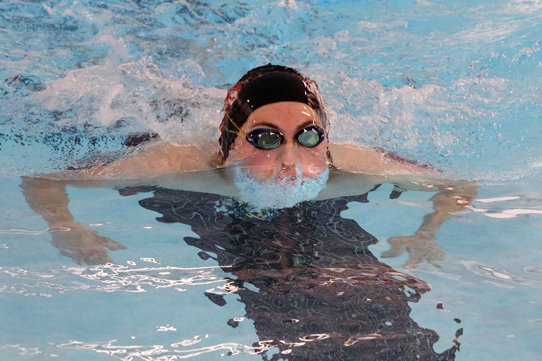 Undermanned swimmers continue to do what they can in duals, Hodag Relays
