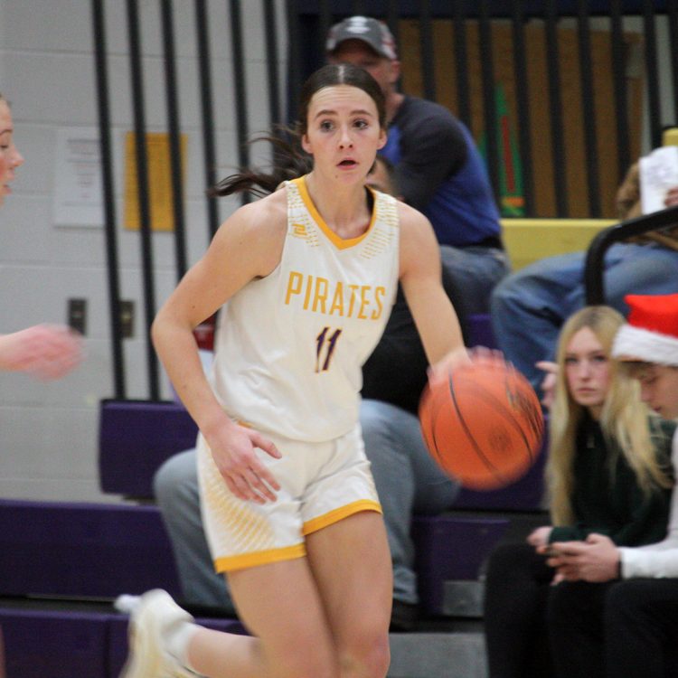 Pirates extend winning streak to three with easy win at Cornell