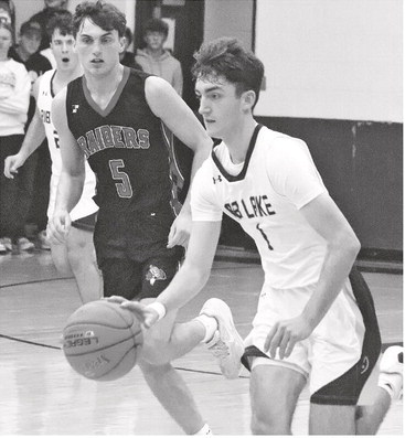 Marathon uses key runs to ruin Rib Lake’s home, season opener Marathon uses key runs to ruin Rib Lake’s home, season opener