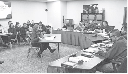 Rep. Hurd talks about state budget concerns with Medford Board