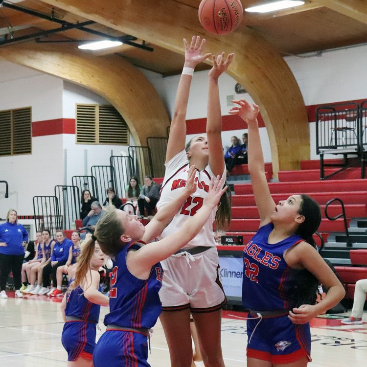 No trouble for Medford girls against two conference foes