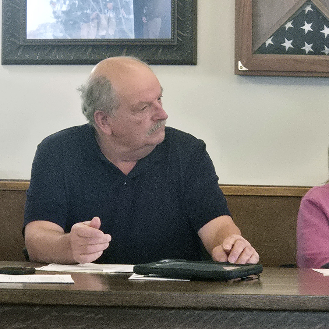 Committee seeks to drive employees to use county vehicles