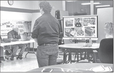 Raider Manufacturing thrives at Marathon High School