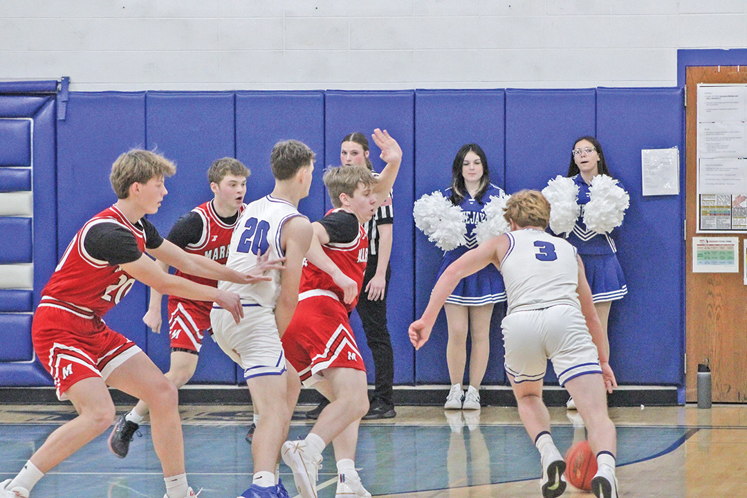 Raider boys, girls sweep ‘Jays