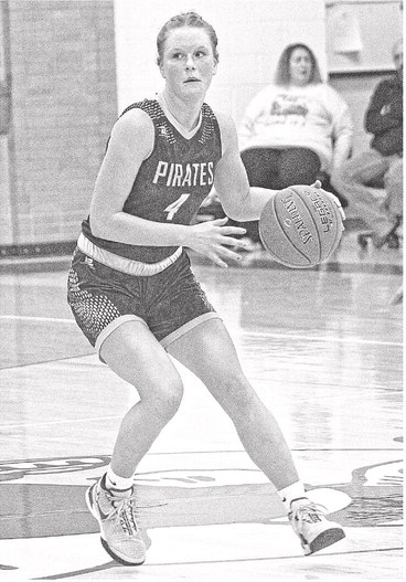 Comeback ends with last-minute loss; Pirates swat away Hornets