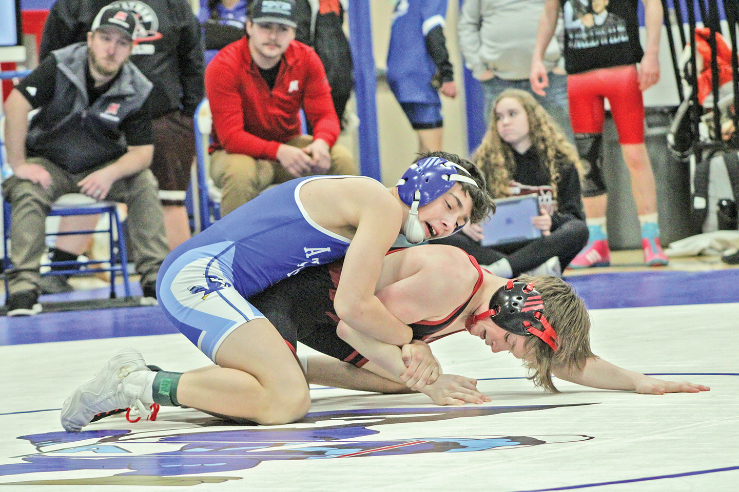 Wrestling action heats up in Athens