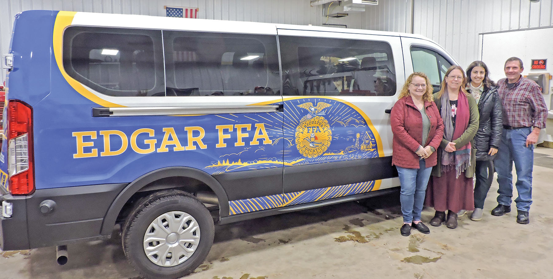 New 10-passenger van donated to Edgar FFA