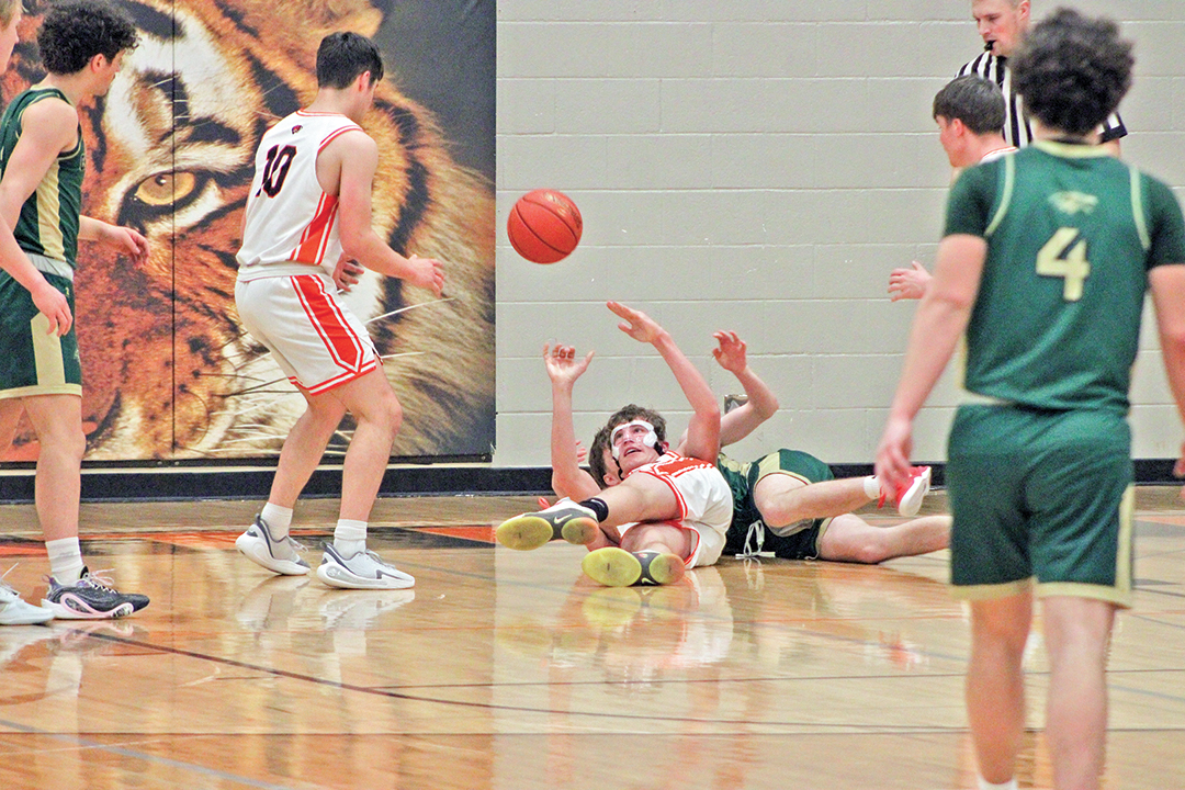 Boys basketball teams prepare for playoffs