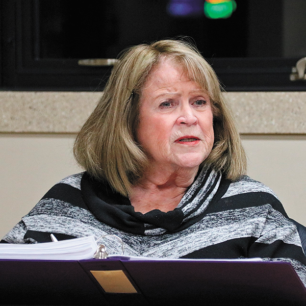 Gilman makes decision on what agreement with Country Wireless looks like