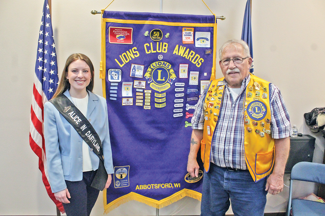 Alice in Dairyland visits Abby for ‘Celebrate Wisconsin’ event