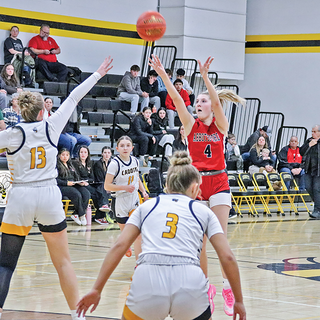 Rally from Cadott eliminates Falcons, 61-54