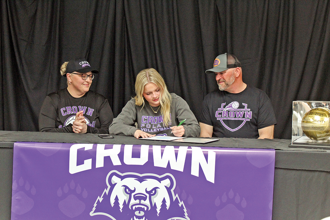 Sperl commits to Crown College volleyball program