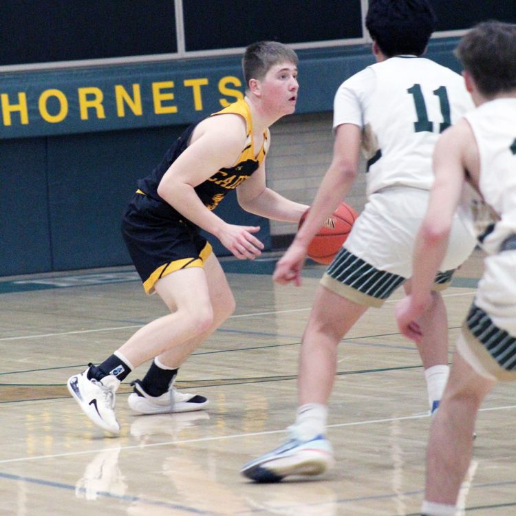 Cadott uses extra minutes to clinch crossover victory