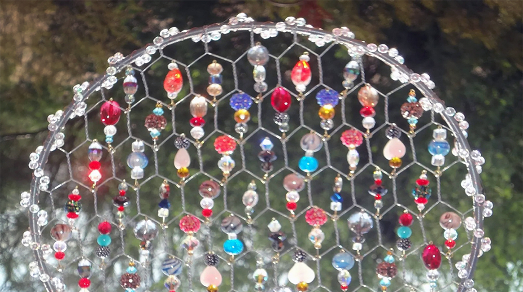 Community invited to free suncatcher workshop