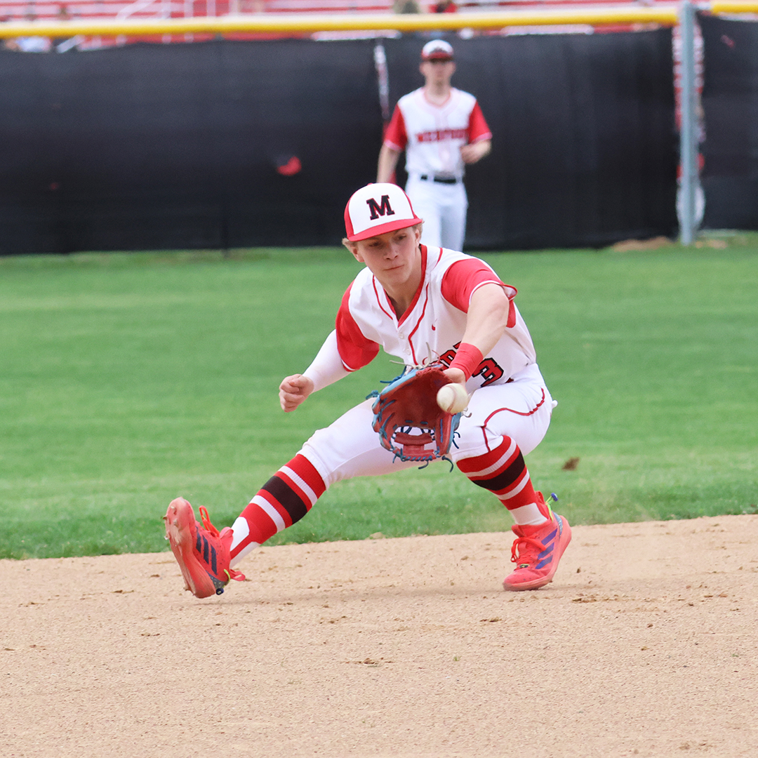 Hodags rally to stay unbeaten; Saturday game ends in a tie