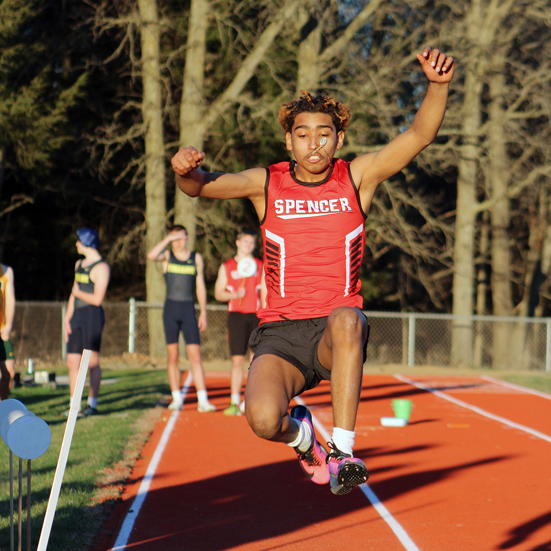 Spencer athletes compete in Marathon meet