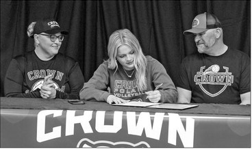 Sperl commits to Crown College volleyball program