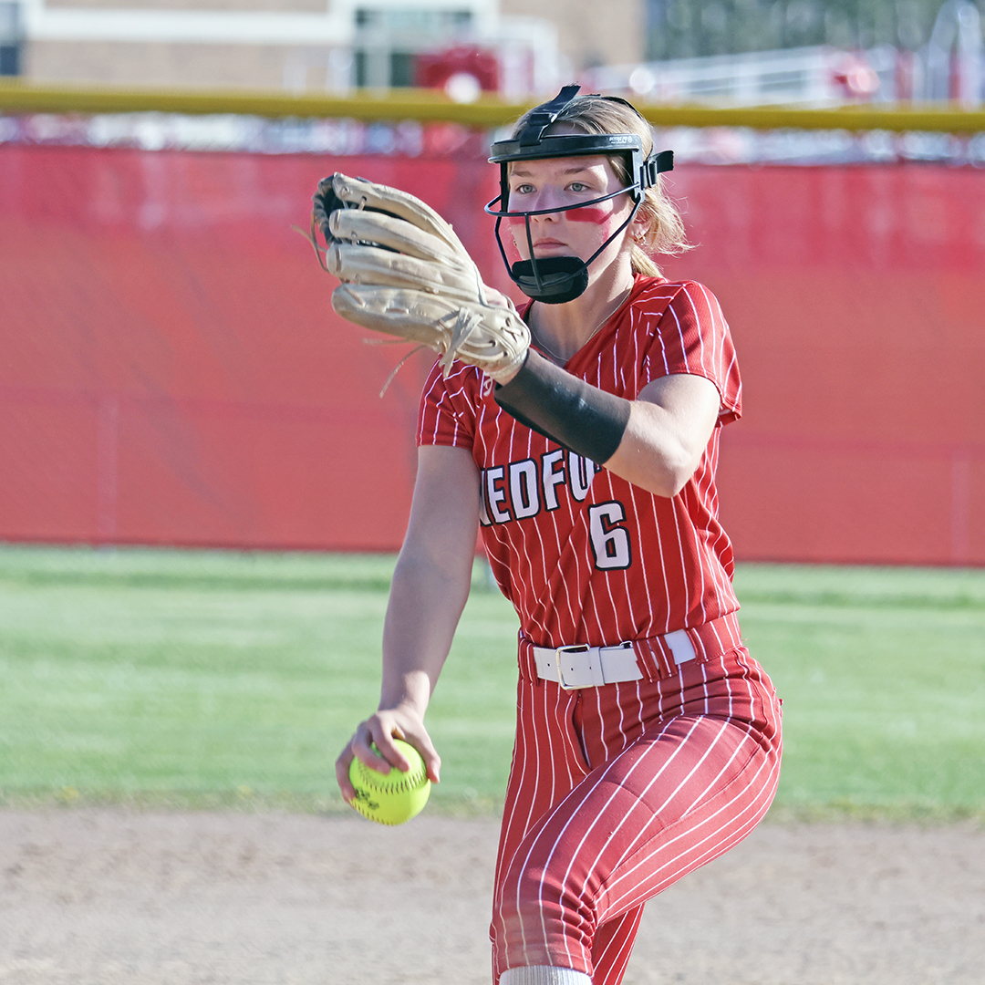 Top-ranked Raiders move closer to GNC softball title