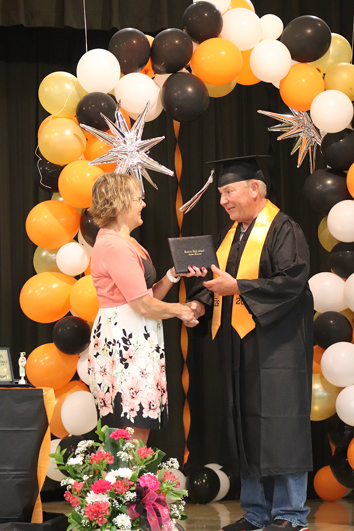 Granton’s Jeff Handt, Sr., earns diploma almost 50 years later