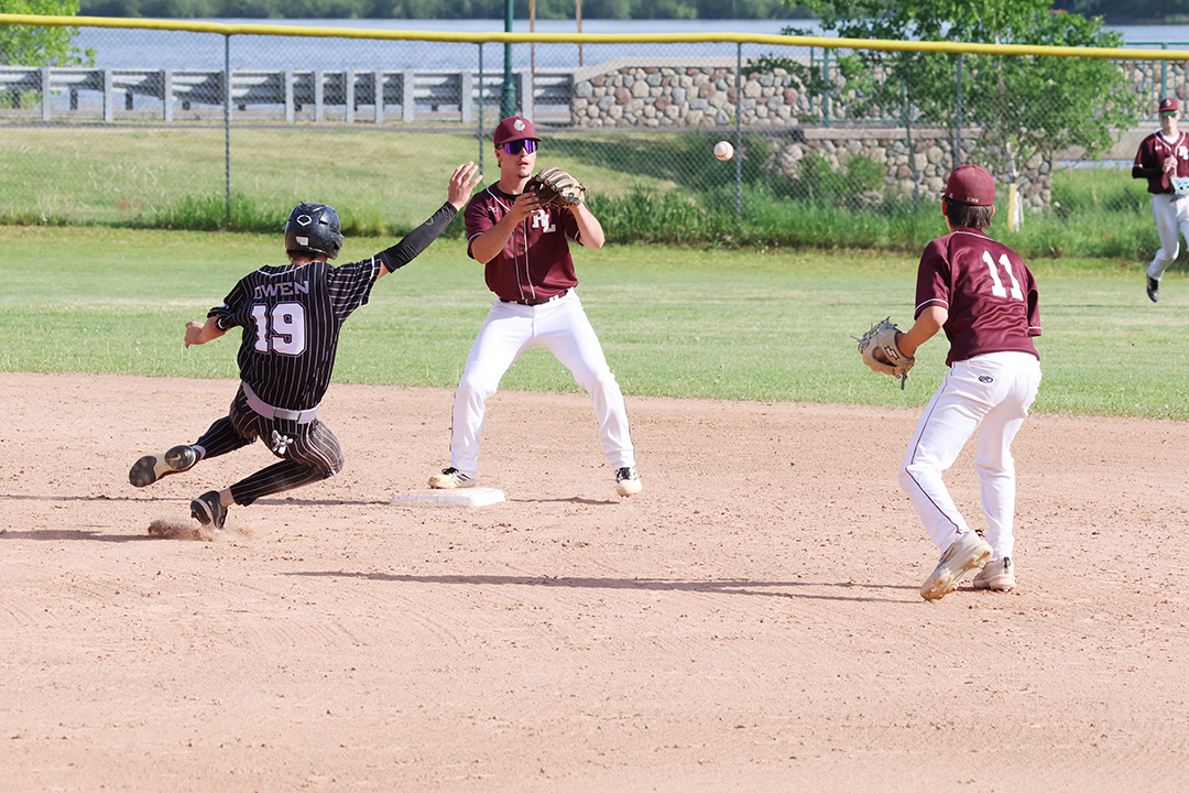 Redmen survive semifinal, but Dons unstoppable in final Redmen survive semifinal, but Dons unstoppable in final