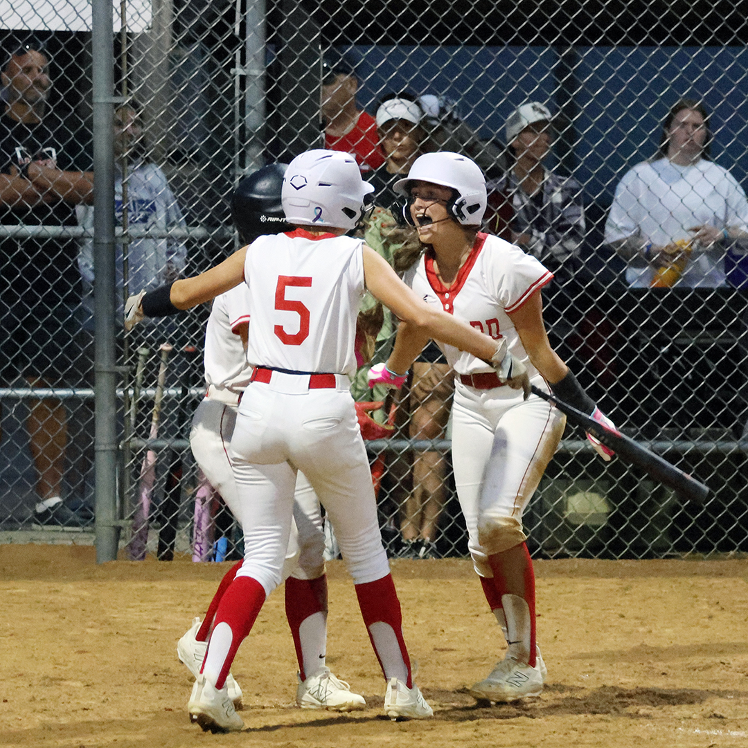 Raiders on to State – Leonhardt’s big hit caps tense back end of sectional final Raiders on to State – Leonhardt’s big hit caps tense back end of sectional final