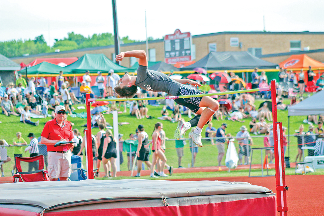Trio of Falcons move on to La Crosse Trio of Falcons move on to La Crosse