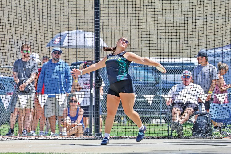 Rieck captures second state title