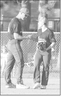 Hounds baseball team snaps 14-year sectional drought