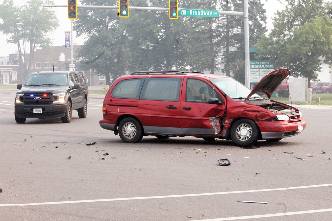 Motorcycle crash claims life