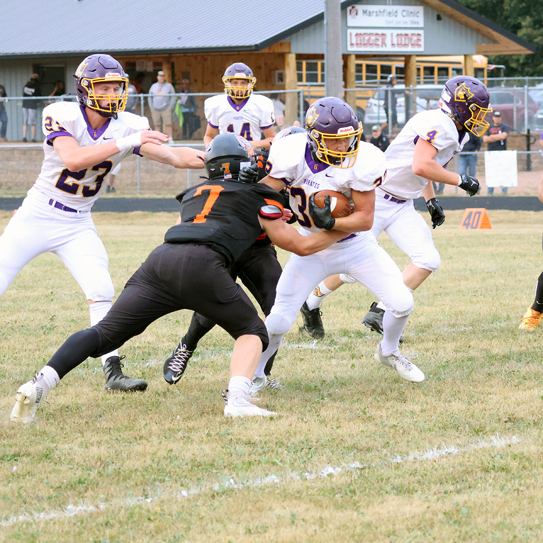 Third-drive score gets Pirates rolling in lopsided opening win