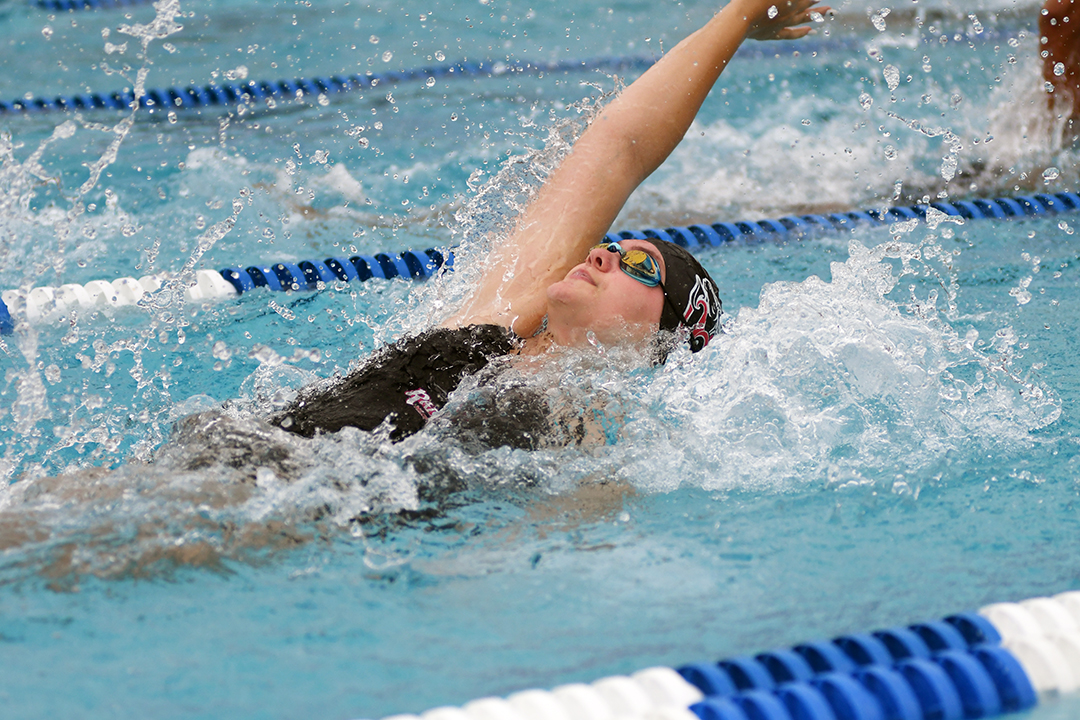 Swimmers get off to good start, taking 2nd, 4th in relay meets Swimmers get off to good start, taking 2nd, 4th in relay meets