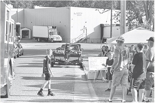 Gilman honors Eli Schleis, its national champion bullseye archer Gilman honors Eli Schleis, its national champion bullseye archer
