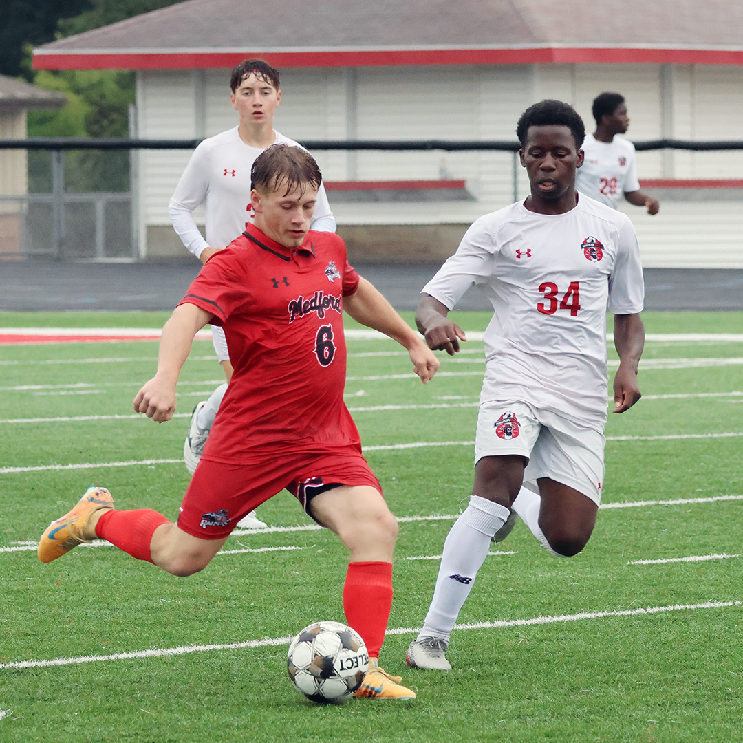 Offense is on the board, but Raiders winless in first four games