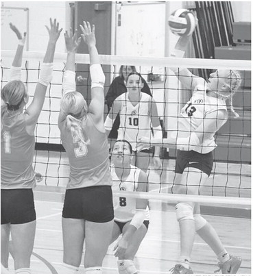 Redmen improve their North chances, are 2nd at Spencer