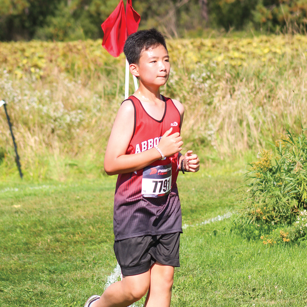 Hornets, Falcons set season bests at Colby course