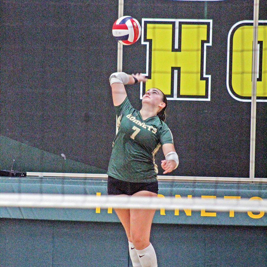 Colby sweeps Rockets, bounced by O-W