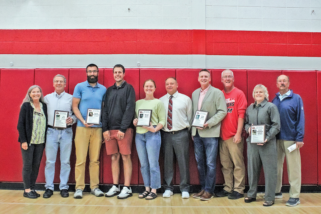 Inspiring athletes lead new class. Marathon Red Raider Athletic Hall of Fame ceremony takes place