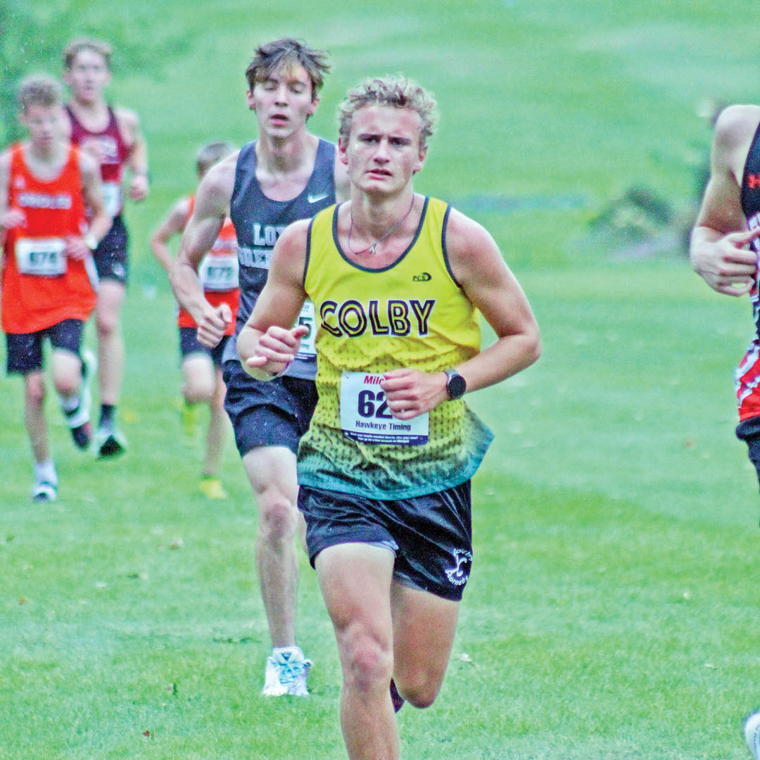 Local cross country squads race in Weyauwega Local cross country squads race in Weyauwega