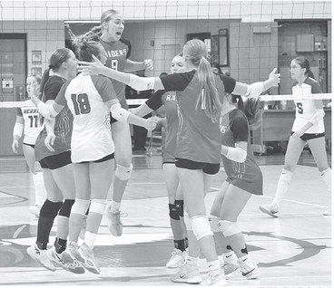 Medford finds momentum, rallies to stun 2-seed Merrill
